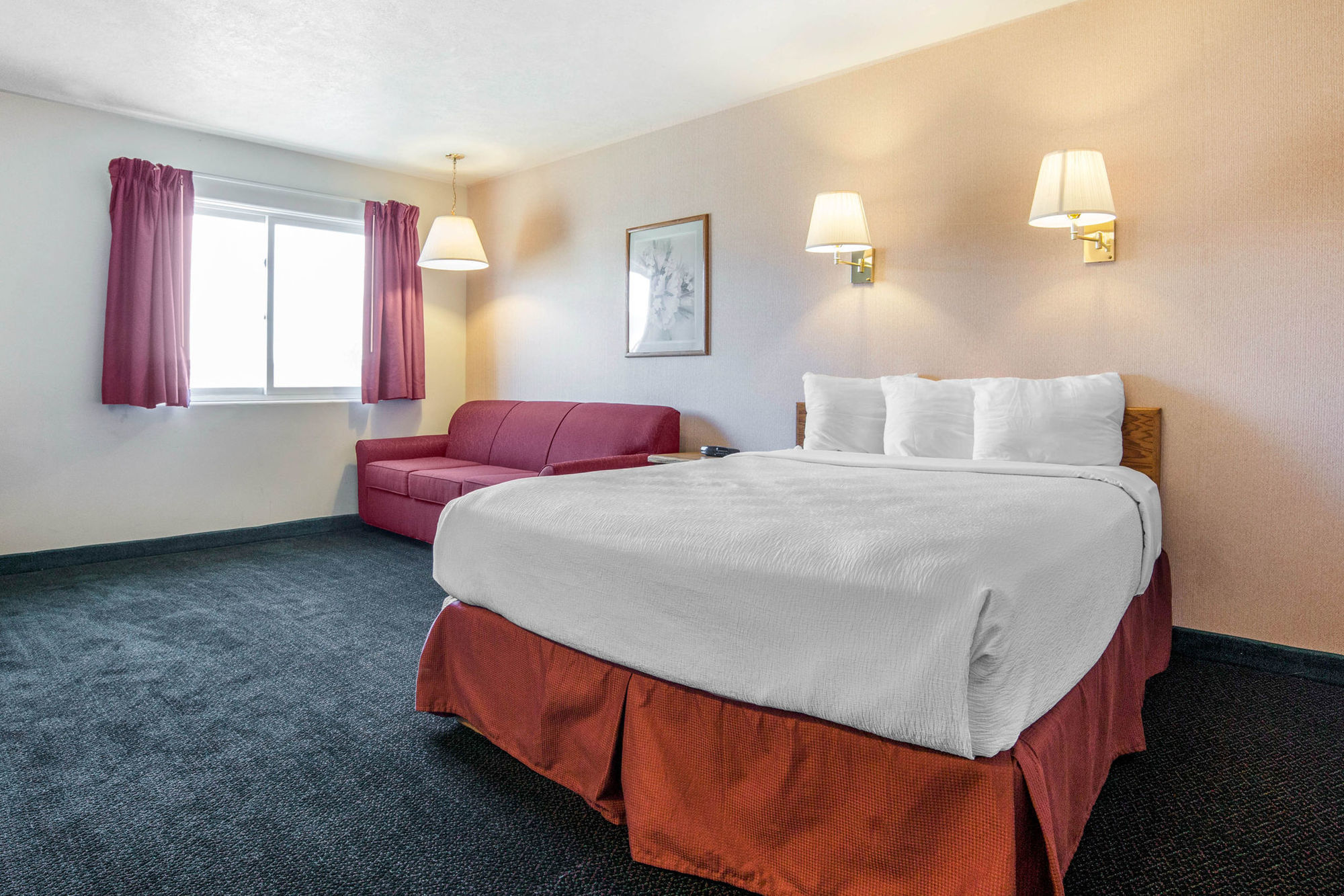 Rodeway Inn Whitehall Номер фото